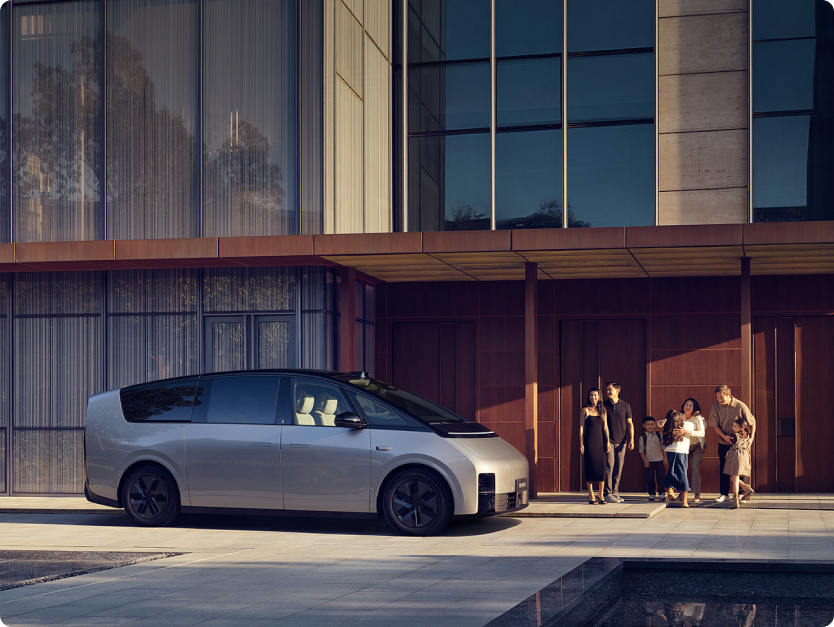 Li Auto Rear Autonomous Li Auto | Premium Smart Electric Vehicles (REV) | Official Site